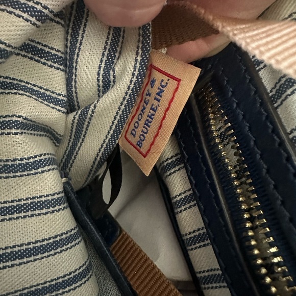 SOLD Hard to find Dooney & Bourke Blue Woven shoulder shopper tote bag handbag - Picture 14 of 16